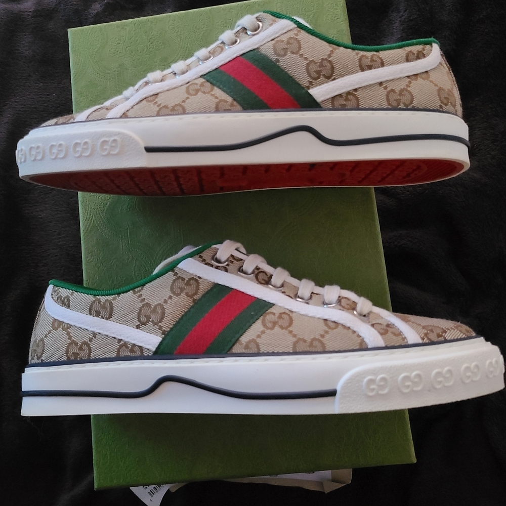 Gucci sneakers